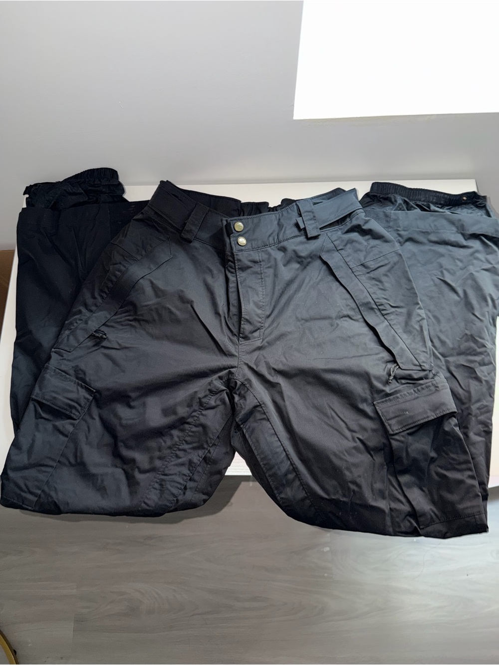 Columbia Titanium Omni-Heat Men's M Black Snow Pants Waterproof Cargo Pockets